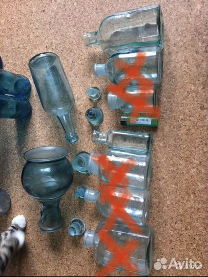 Бутылки старинные, для декора, синие, зеленые