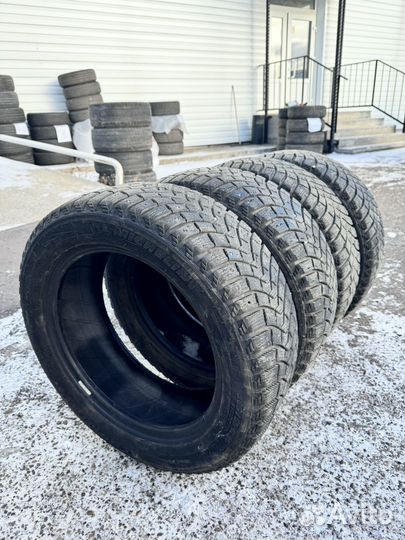 Michelin Latitude X-Ice 205/55 R16