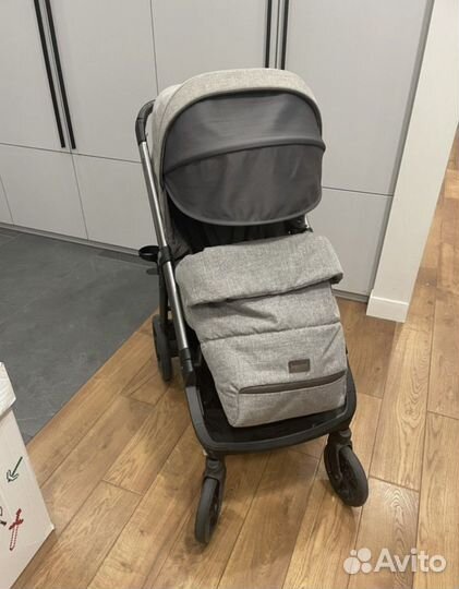 Коляска Inglesina Aptica 4в1