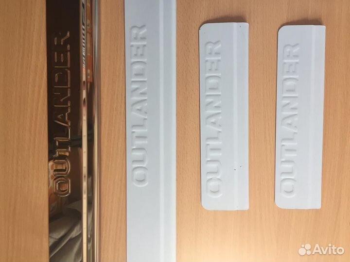 Накладки на пороги Outlander (c 2015) (нержавейка)