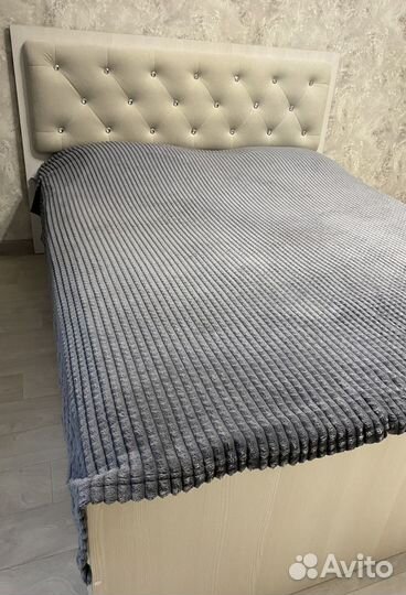 Кровать двухспальная