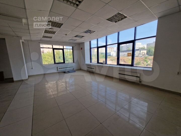 Продам торговое помещение, 106.6 м²