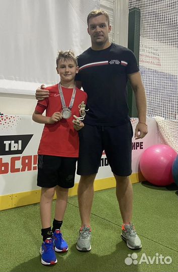 Тренер по хоккею