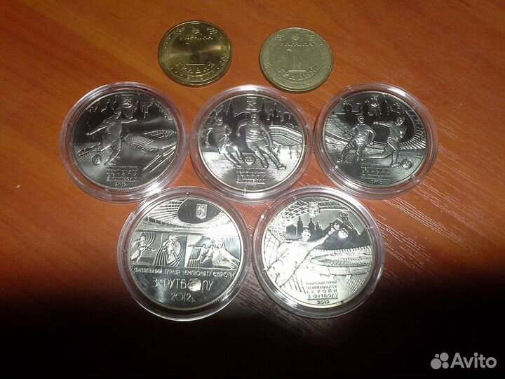 Коллекционные монеты футбол украина