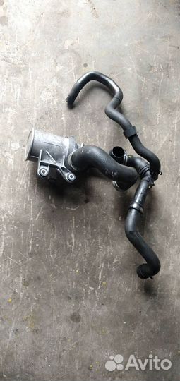 Фланец системы охлаждения Mercedes-Benz GLC-Класс