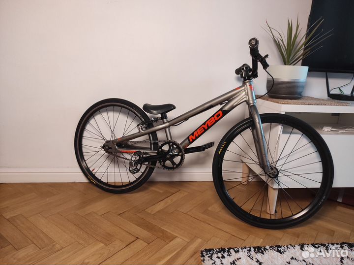 Велосипед bmx race meybo tlnt micro