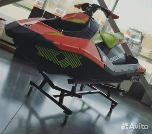 Тележка для гидроцикла