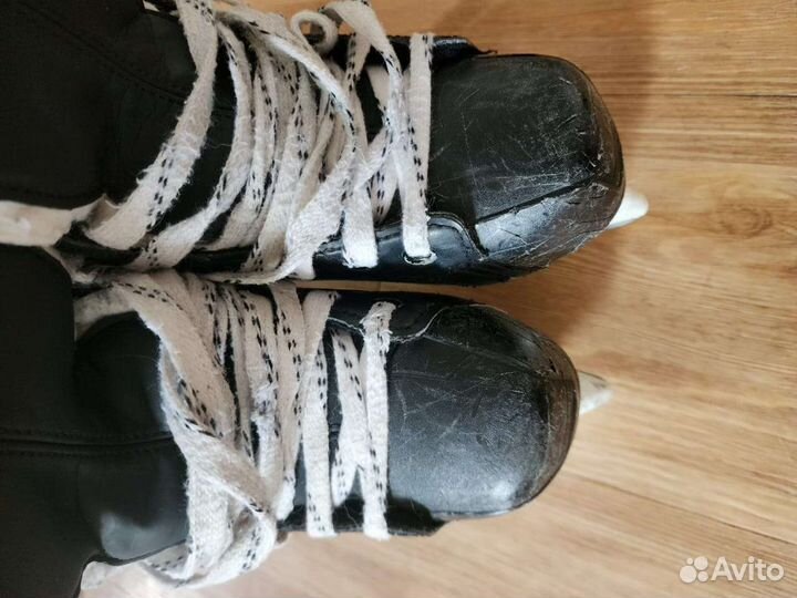 Коньки bauer supreme 140 р 1(33,5см) и р.2(35см)