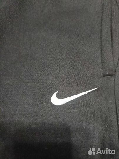 Спортивные штаны nike