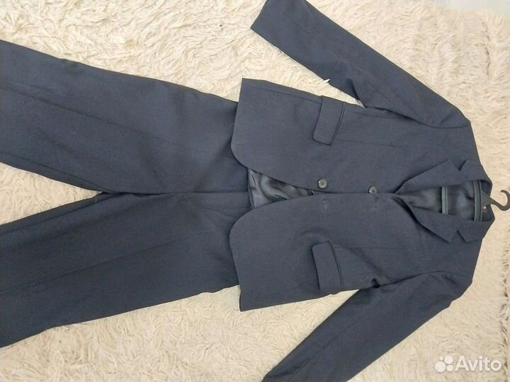 Школьный костюм