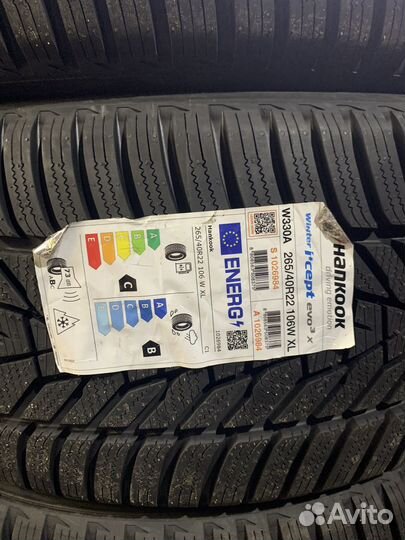 Hankook Winter I'Cept Evo 3 W330A 265/40 R22 106W