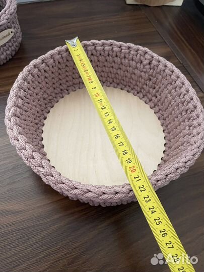 Вязаные корзинки ручной работы