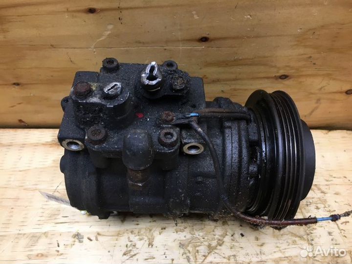 Компрессор кондиционера Honda Stepwgn RF2 B20B