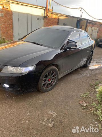 R16 Bridgestone Turanza 6 215/55, PCD 10x114.3 DIA 73.1