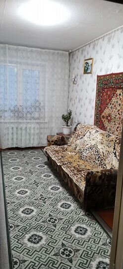 4-к. квартира, 64 м², 3/5 эт.