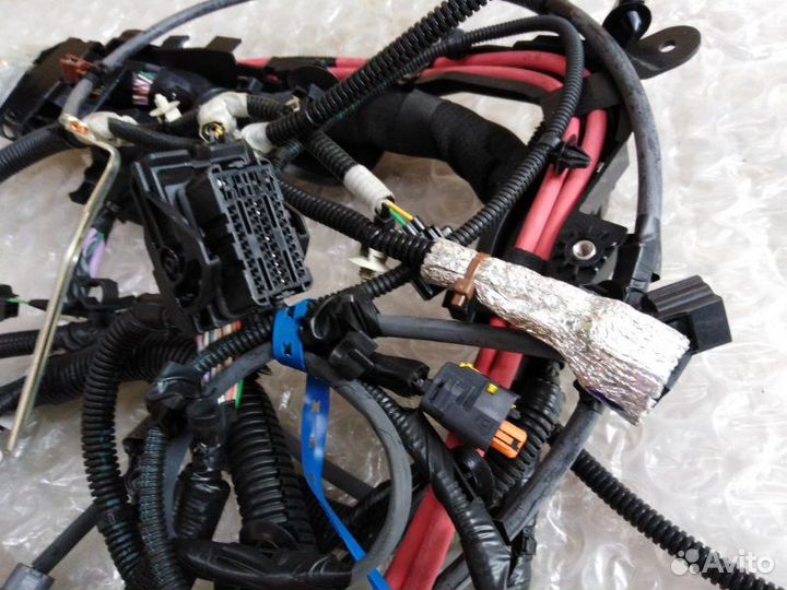 Проводка моторного отсека Renault Megan 1.6 16V