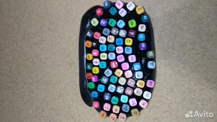 Набор маркеров для скетчинга