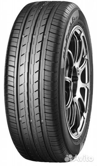 Yokohama BluEarth-ES ES32 215/50 R17 95V