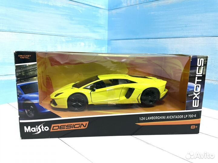 Модель автомобиля Lamborghini Aventador 1:24