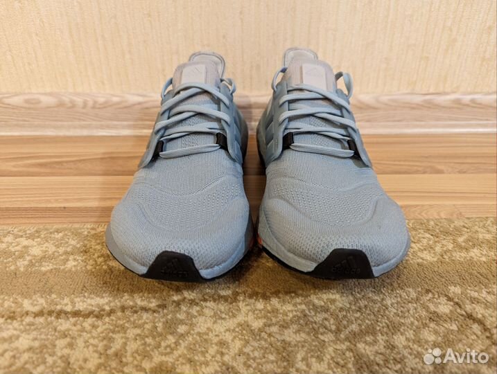 Кроссовки Adidas Ultra Boost 22 9.5us