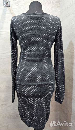 Платье H&M S/42