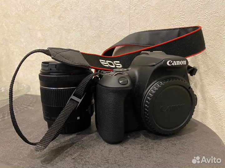 Продам фотоаппарат Canon EOS 250D kit