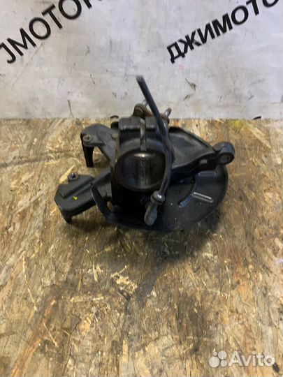 Кулак поворотный Polo 5 2009-2020 6R левый