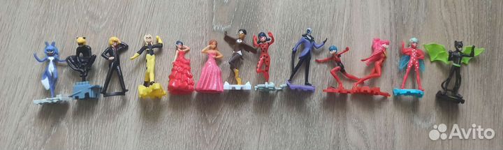 Пакет игрушек kinder surprise Леди Баг и Супер Кот