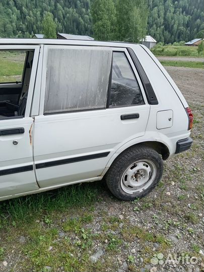 Автомобиль Toyota Starler на разбор
