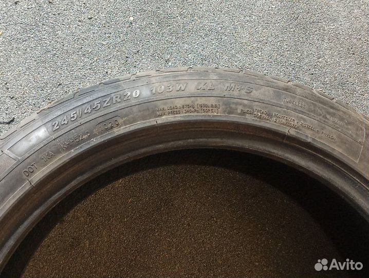 Accelera 651 245/45 R20 103W