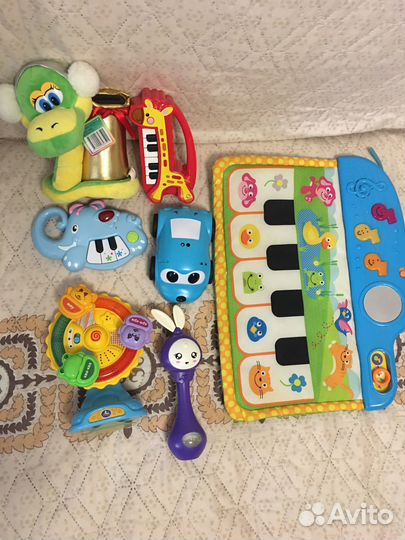 Музыкальные и развивающие игрушки пакетом