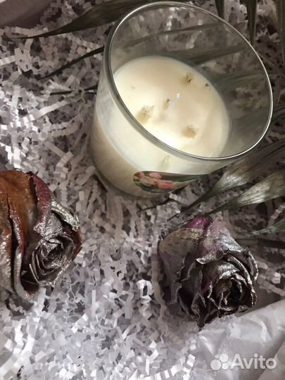 Соевая ароматическая свеча в стакане 250 мл