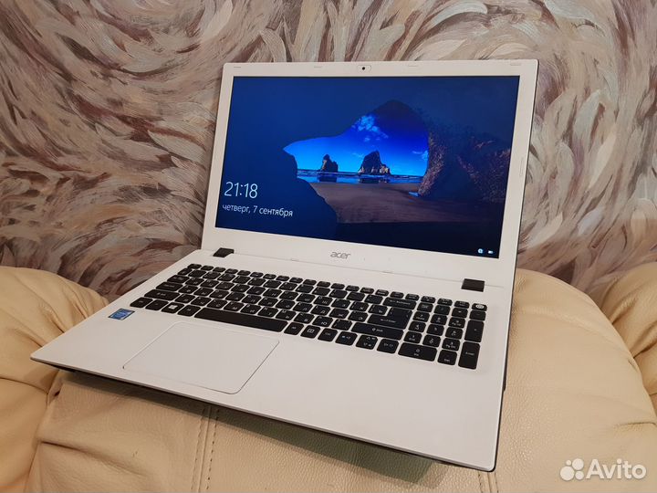 Классный Acer i3-4005 /6озу