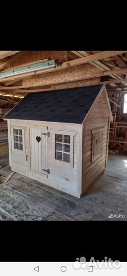 Детский игровой домик из дерева