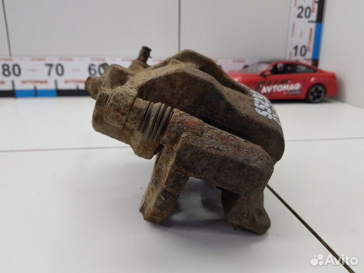 Суппорт передний левый (SsangYong Actyon)