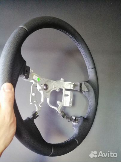 Руль Toyota Camry Highlander Hilux Mark X