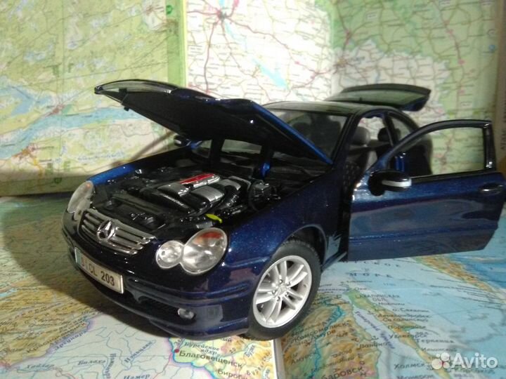 Модель 1:18 Mercedes-Benz C-Class, 2007