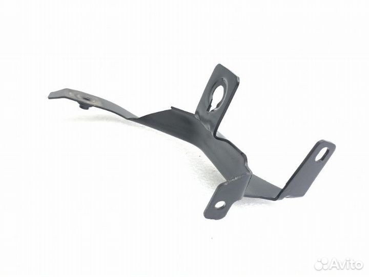 Кронштейн крыла передний правый Bmw 6-Series E63