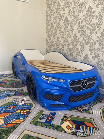 Кровать машина