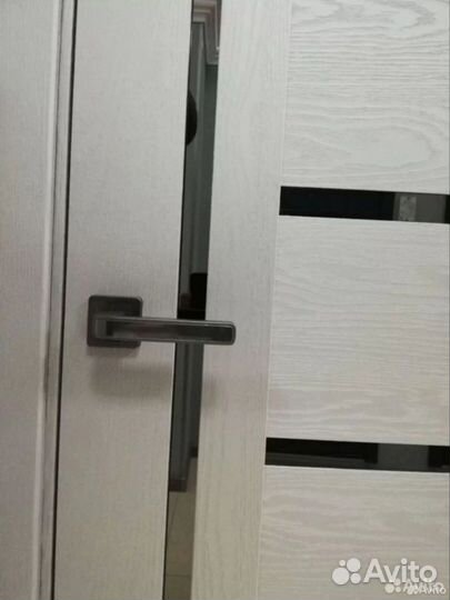 Межкомнатные двери со стеклом