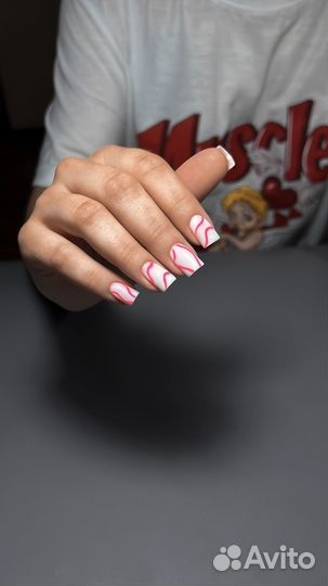 Модель на маникюр бесплатно