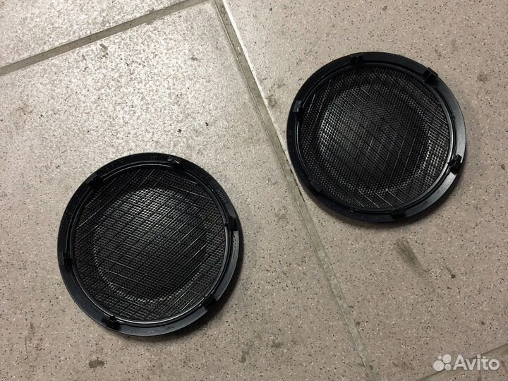 Накладка переднего динамика бмв