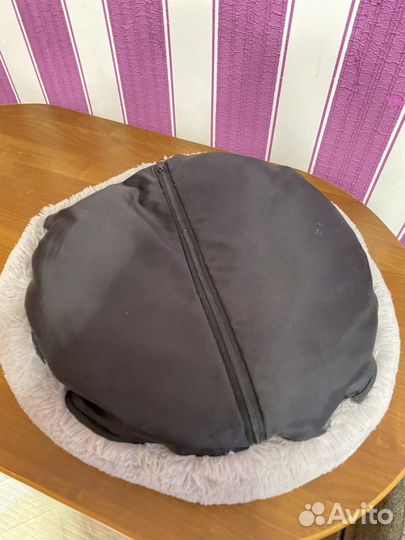 Лежанка для собак и кошек