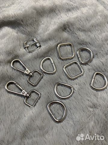 Швейная фурнитура, брелок с кисточкой на карабине