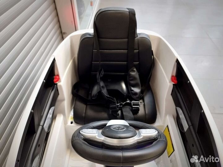 Детский электромобиль Mercedes Benz GLE 450 Белый