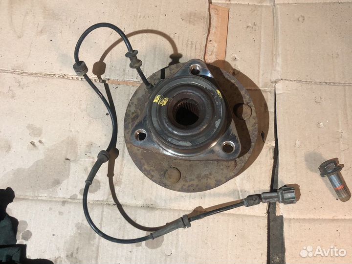 Ступица передняя infiniti QX56