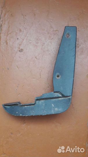 Брызговик Ниссан Альмера Классик