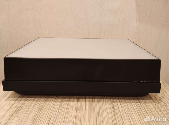 Проигрыватель винила