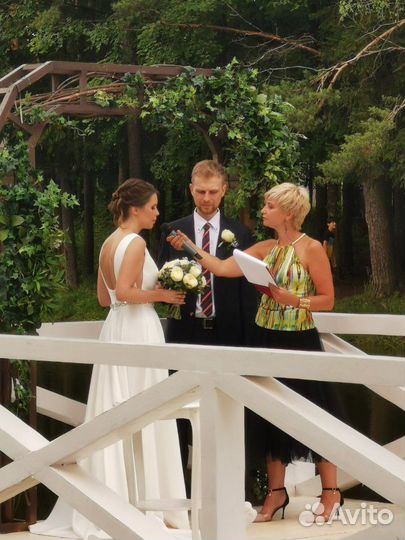 Ведущая праздников, тамада для свадьбы и юбилея