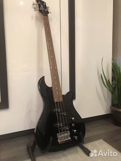 Бас гитара B.C. Rich Platinum Series